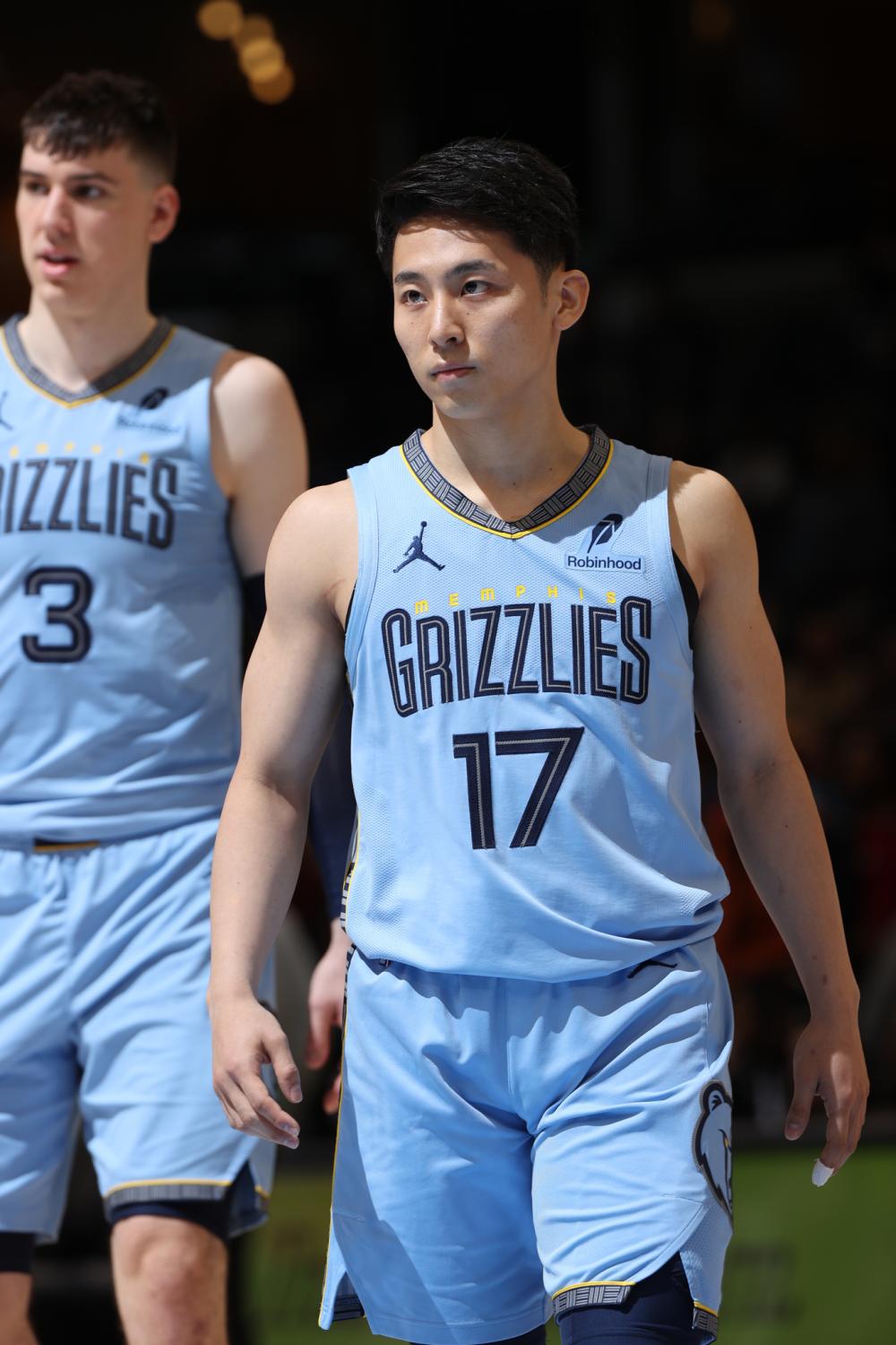 支付了高昂 支付了高昂